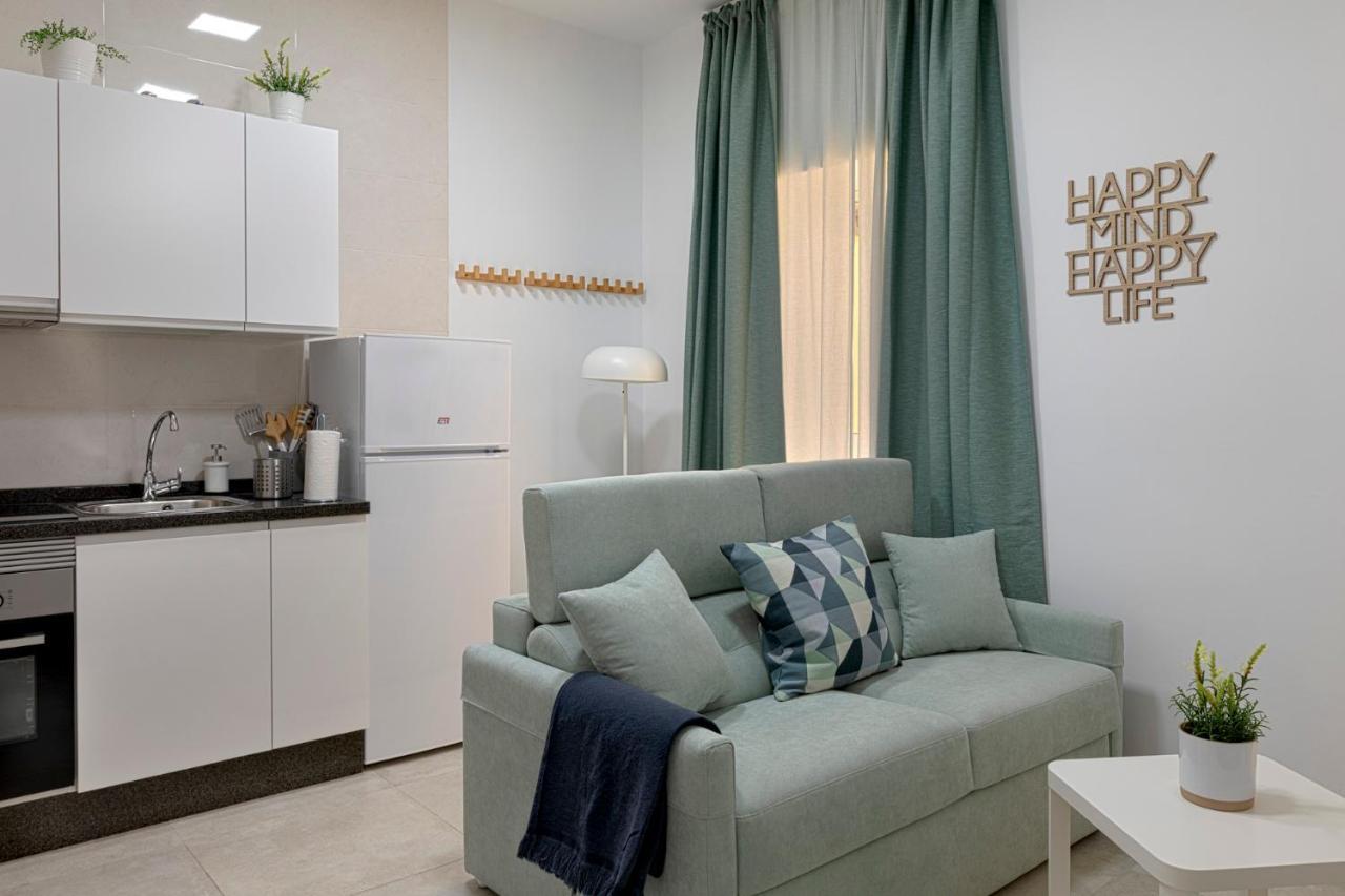 Homeabout Juan De Austria Apartments Malaga Exterior photo