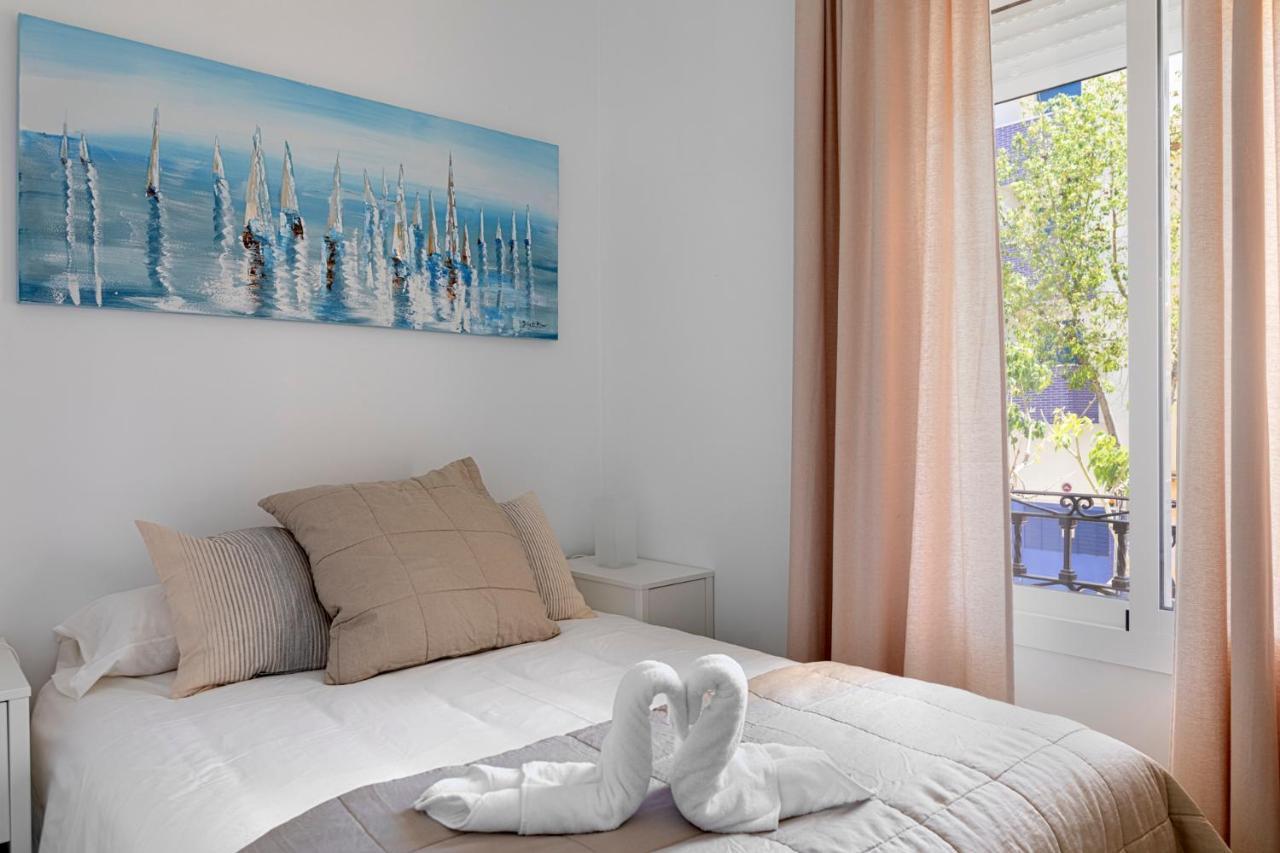 Homeabout Juan De Austria Apartments Malaga Exterior photo