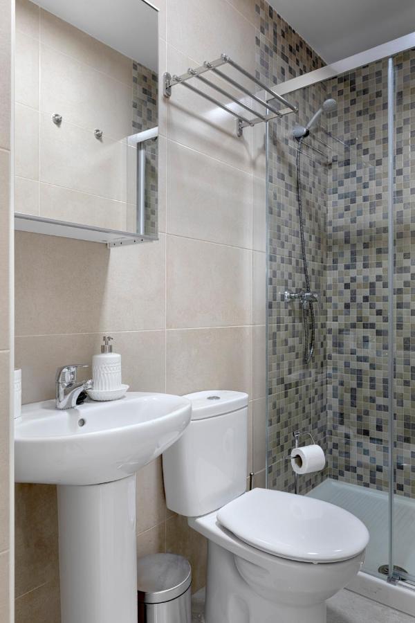 Homeabout Juan De Austria Apartments Malaga Exterior photo