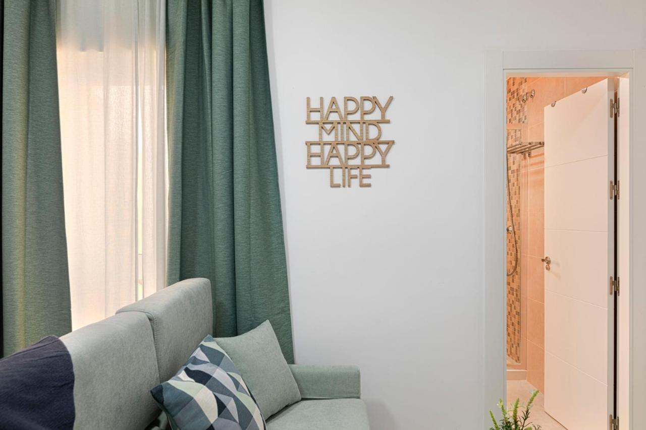 Homeabout Juan De Austria Apartments Malaga Exterior photo