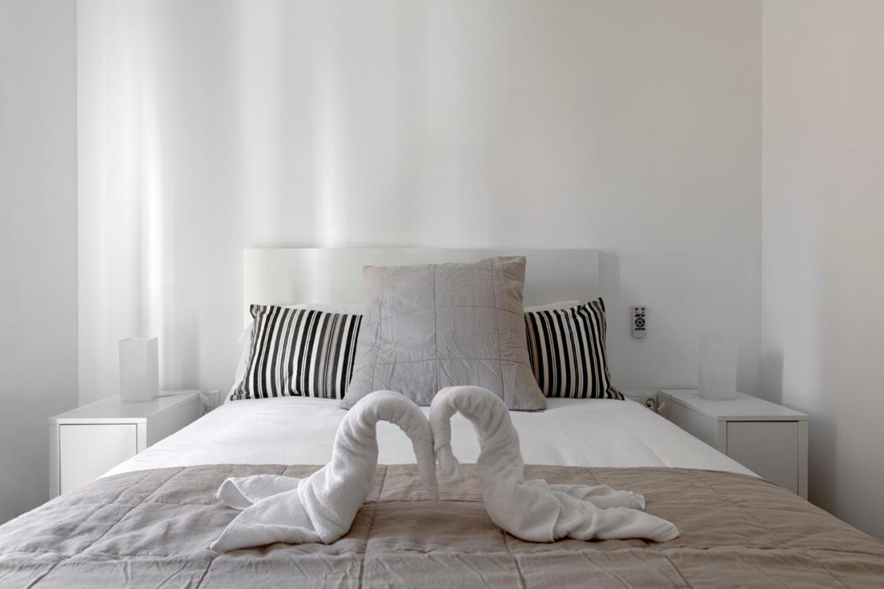Homeabout Juan De Austria Apartments Malaga Exterior photo