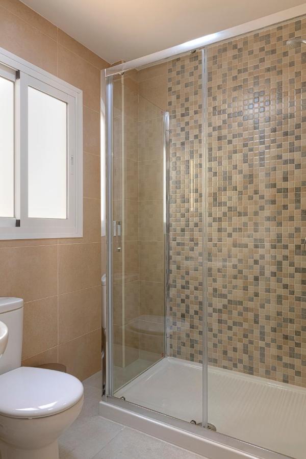 Homeabout Juan De Austria Apartments Malaga Exterior photo